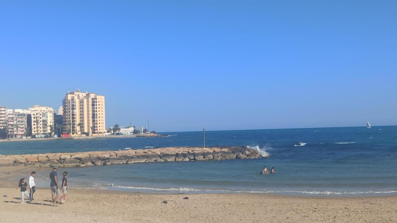 Apartment Only 250M From The Beach Los Locos Torrevieja Kültér fotó